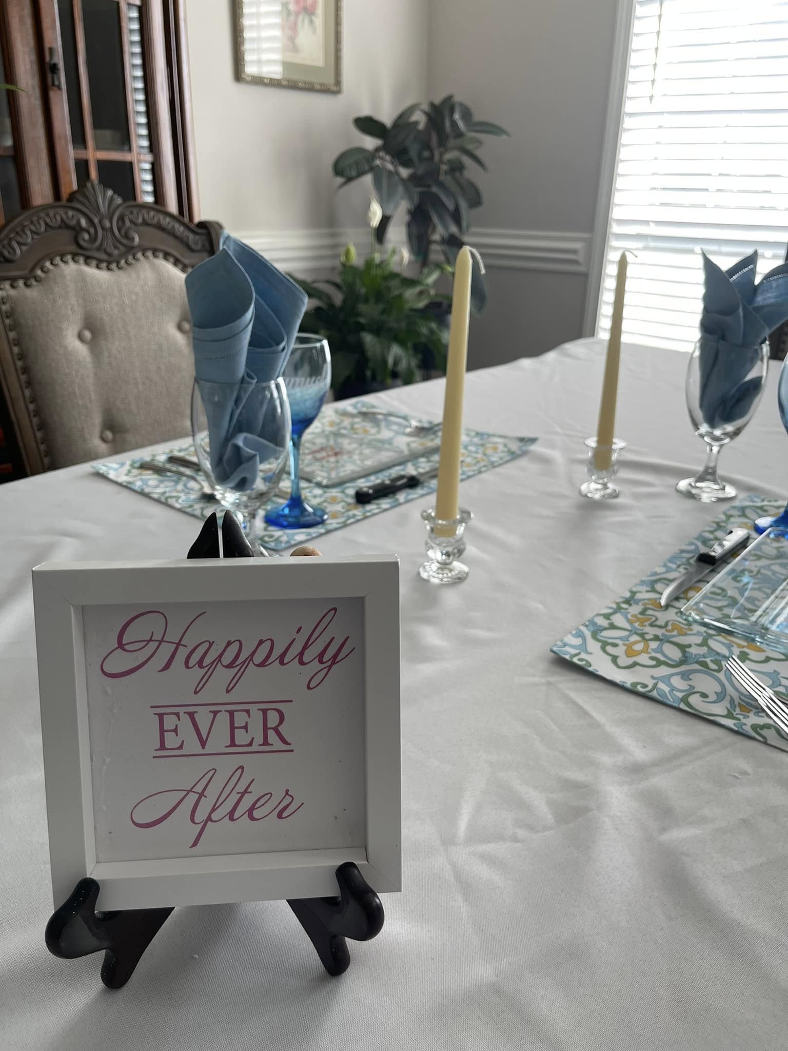 Captain's Cuisine private dining table setting